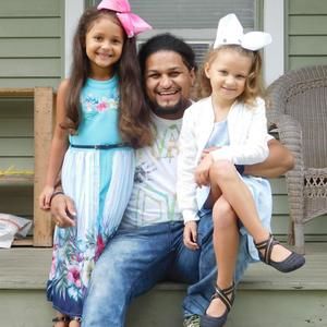 Meet your Posher, Christazia